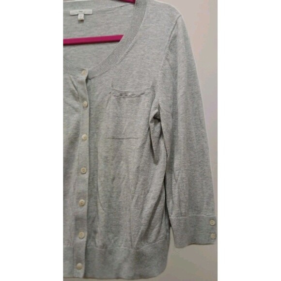 GAP Women Long Sleeve V-Neck Button Up Cardigan Sweater Pockets Gray Sz Large - Picture 3 of 8